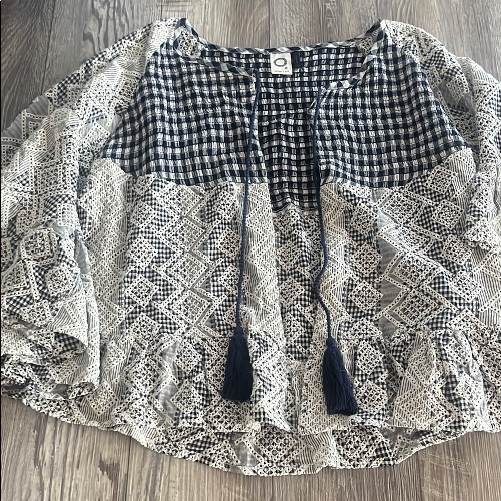 Akemi + Kin by Anthropologie OS Gingham Eyelet Kimono Open Front Blue/white